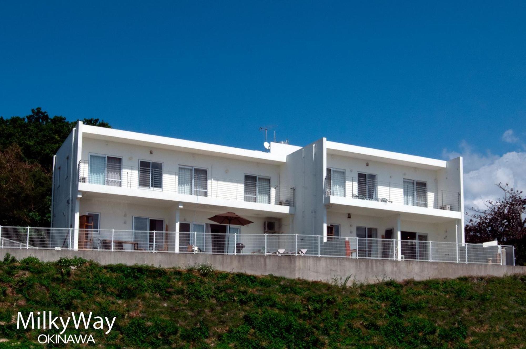 读谷村Okinawa Milky Way别墅 外观 照片